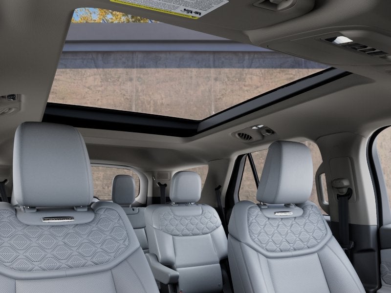 2027 Ford Explorer Platinum™