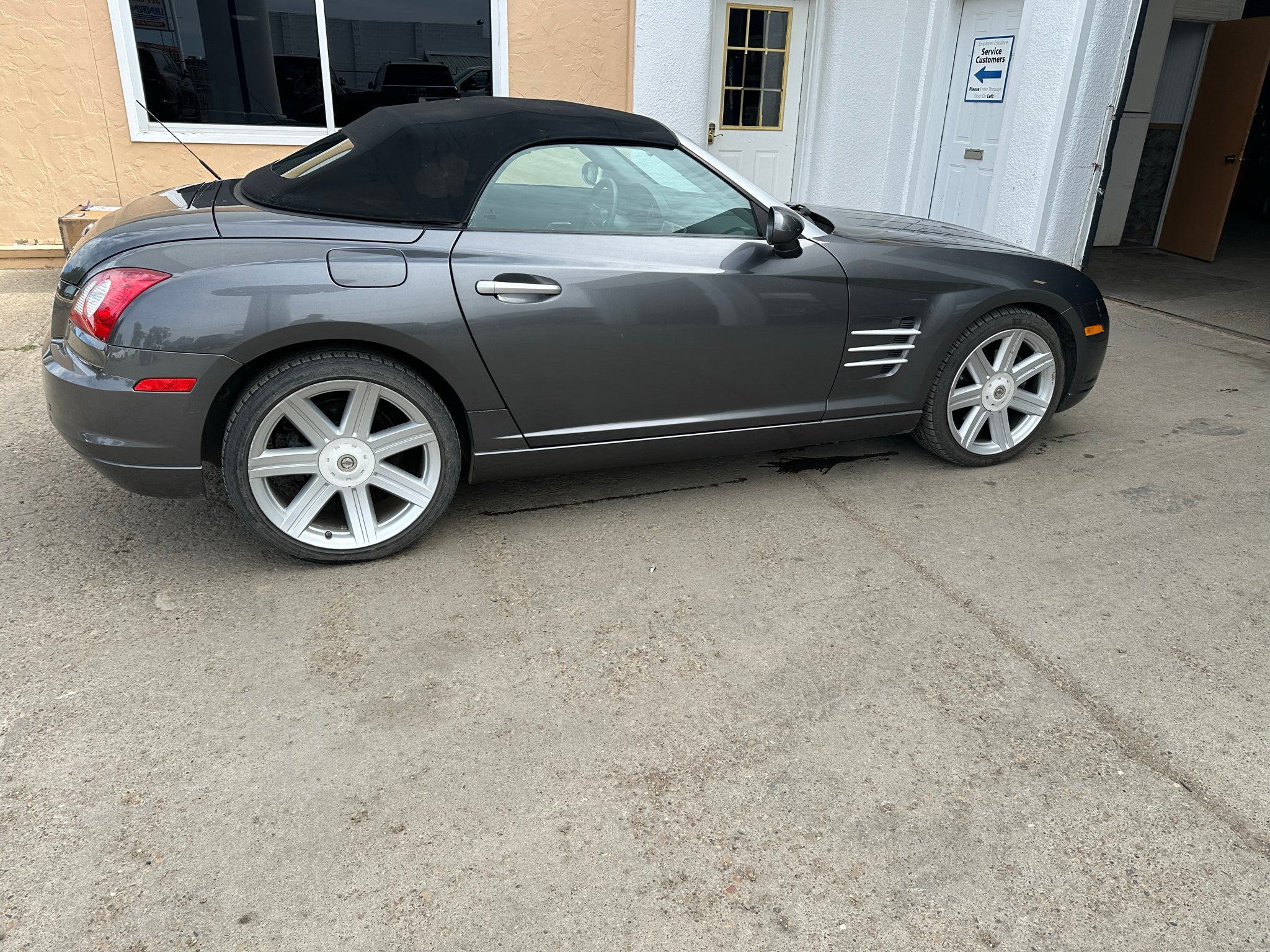 2005 Chrysler Crossfire Limited
