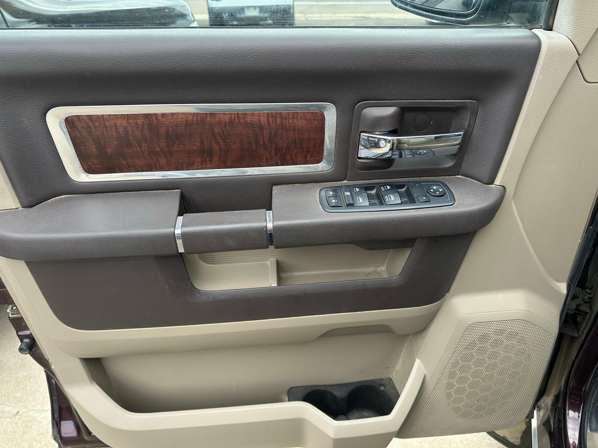2012 RAM 1500 Laramie