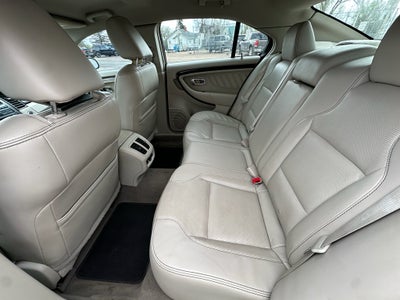 2011 Ford Taurus Limited