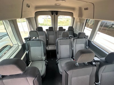 2022 Ford Transit Wagon XLT