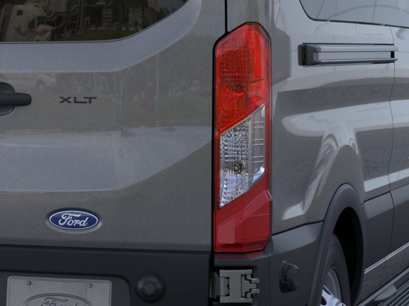 2026 Ford Transit Wagon XLT