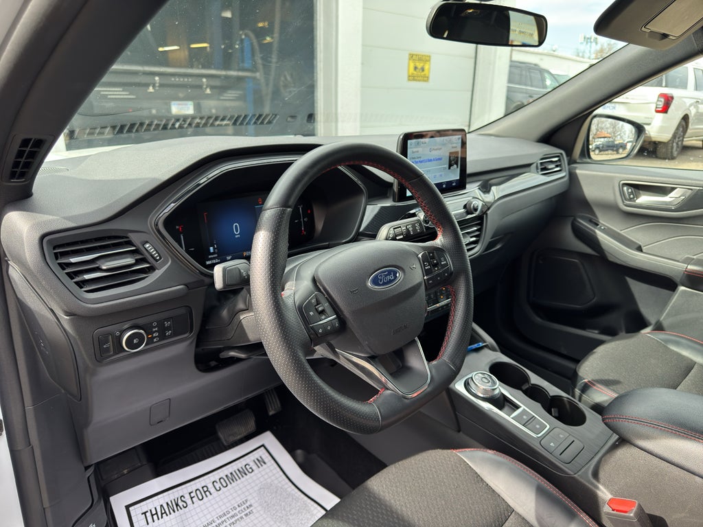 2025 Ford Escape ST-Line Select