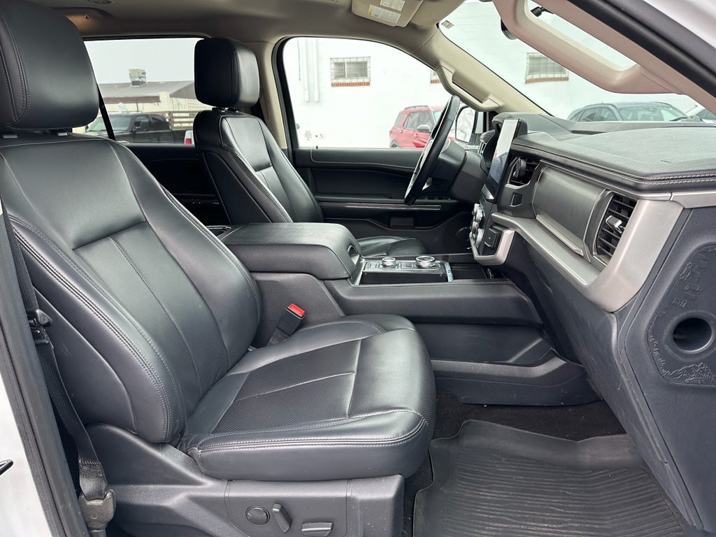 2023 Ford Expedition MAX XLT