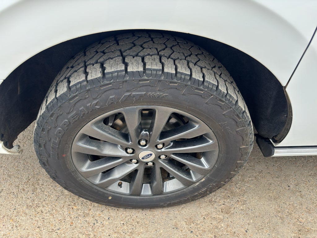 2023 Ford Expedition MAX Platinum