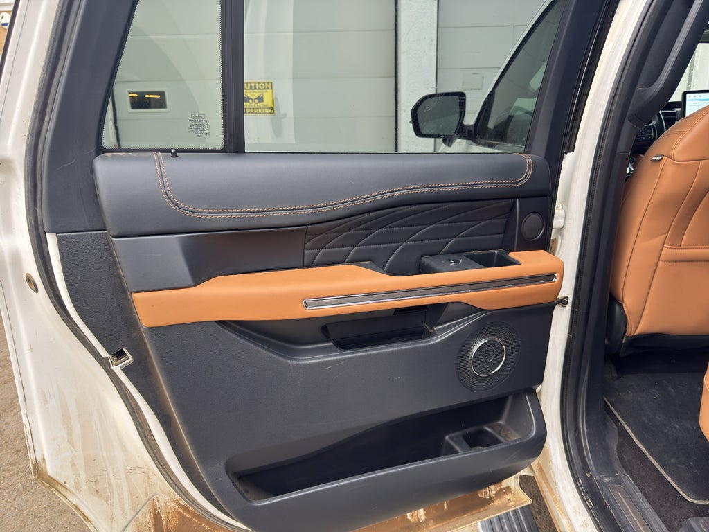 2023 Ford Expedition MAX Platinum