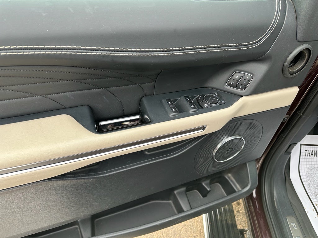 2023 Ford Expedition MAX Platinum