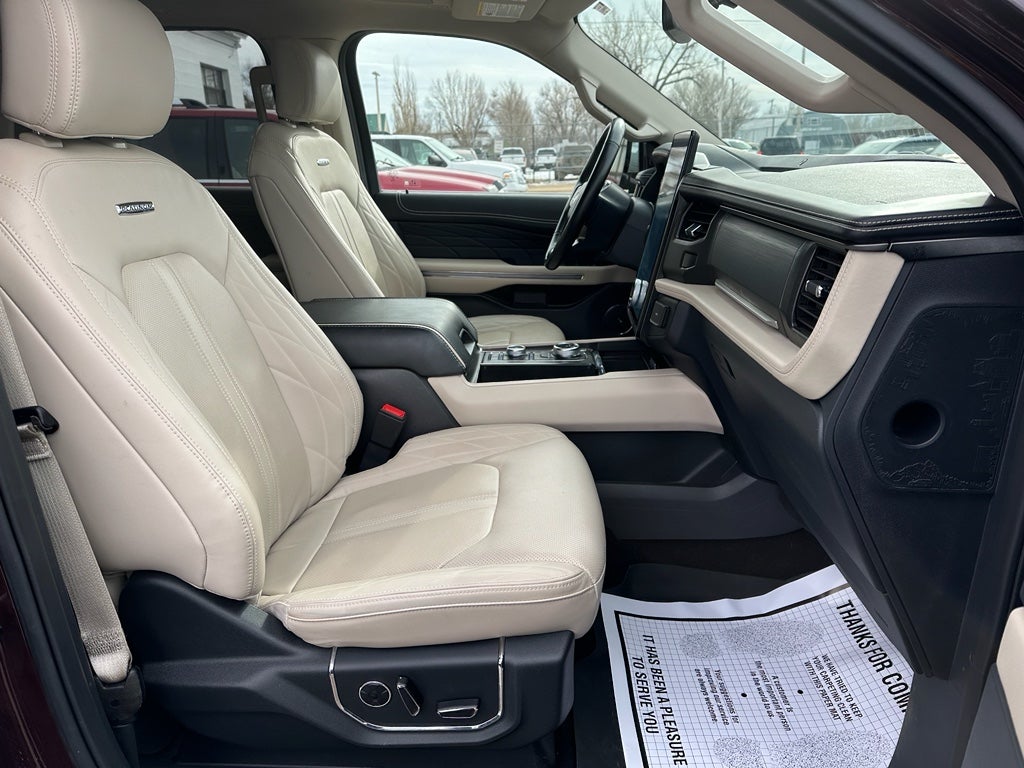 2023 Ford Expedition MAX Platinum