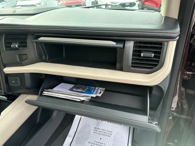 2023 Ford Expedition MAX Platinum