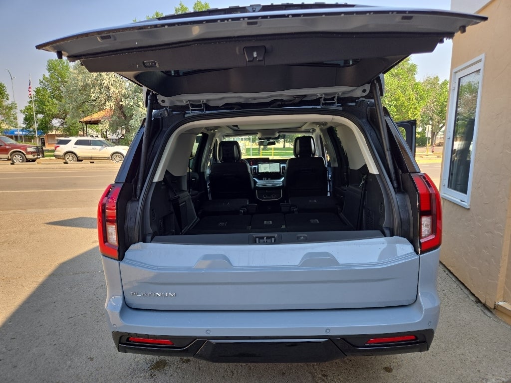 2027 Ford Expedition Platinum