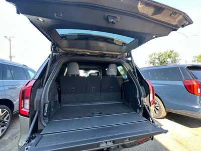 2027 Ford Expedition Tremor