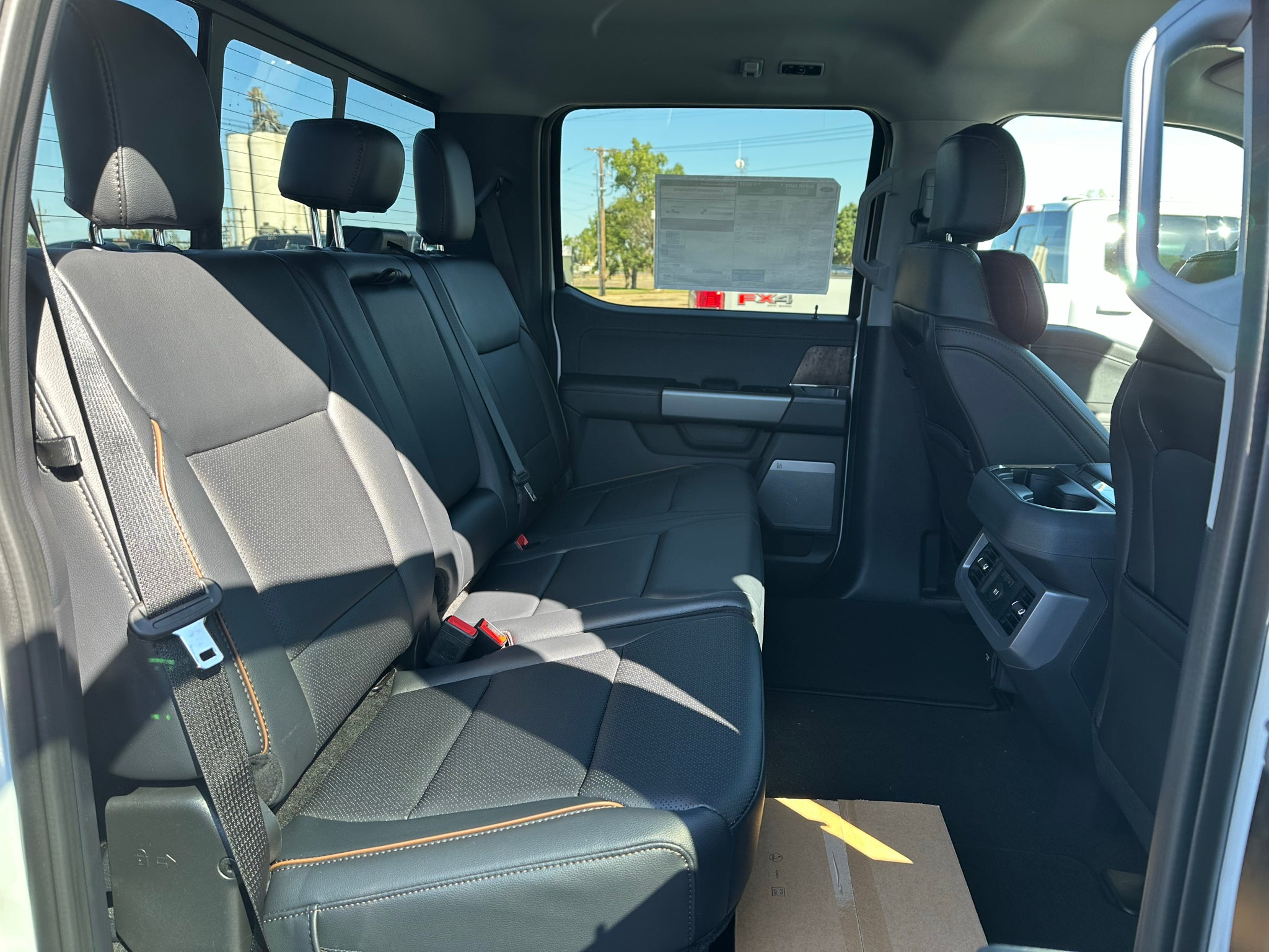 2027 Ford F-250 LARIAT