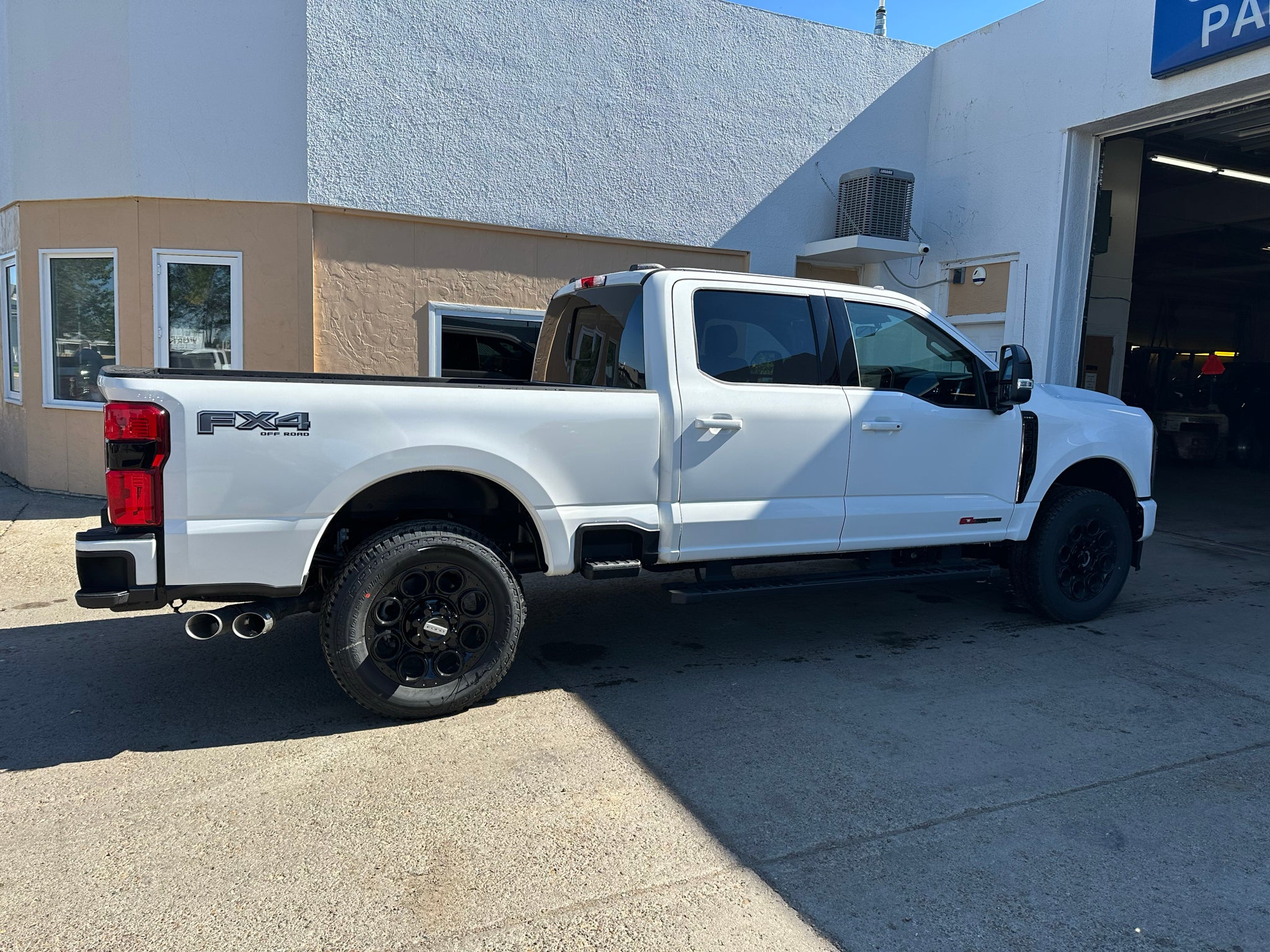 2027 Ford F-250 LARIAT