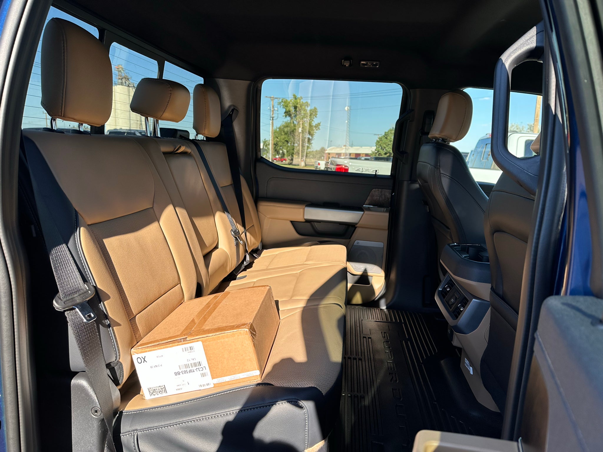2027 Ford F-250 LARIAT