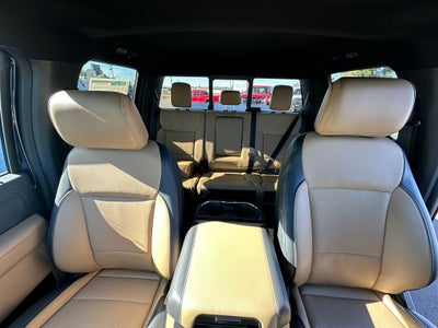 2027 Ford F-250 LARIAT
