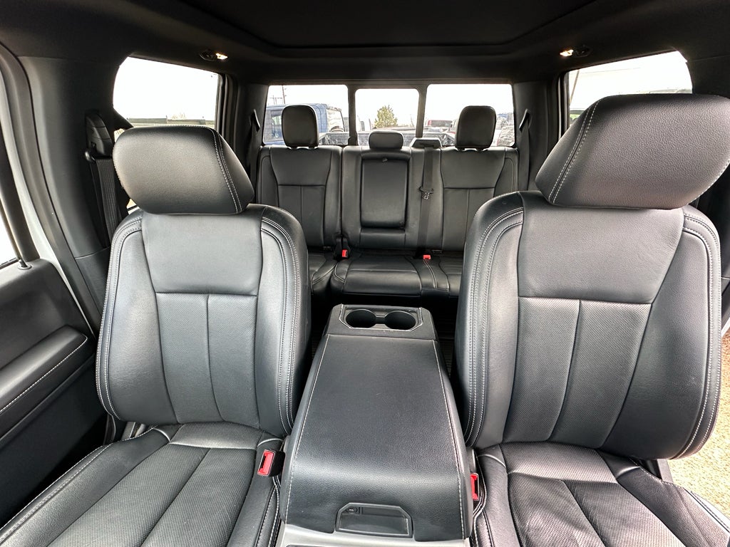 2022 Ford F-350 LARIAT