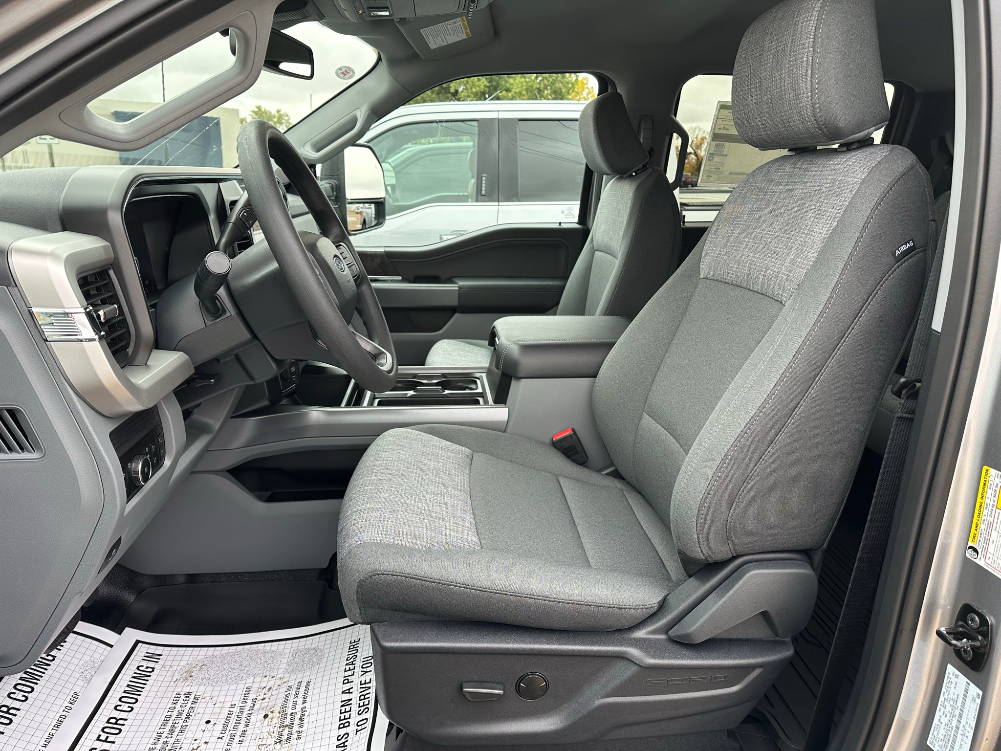 2027 Ford F-350 XLT