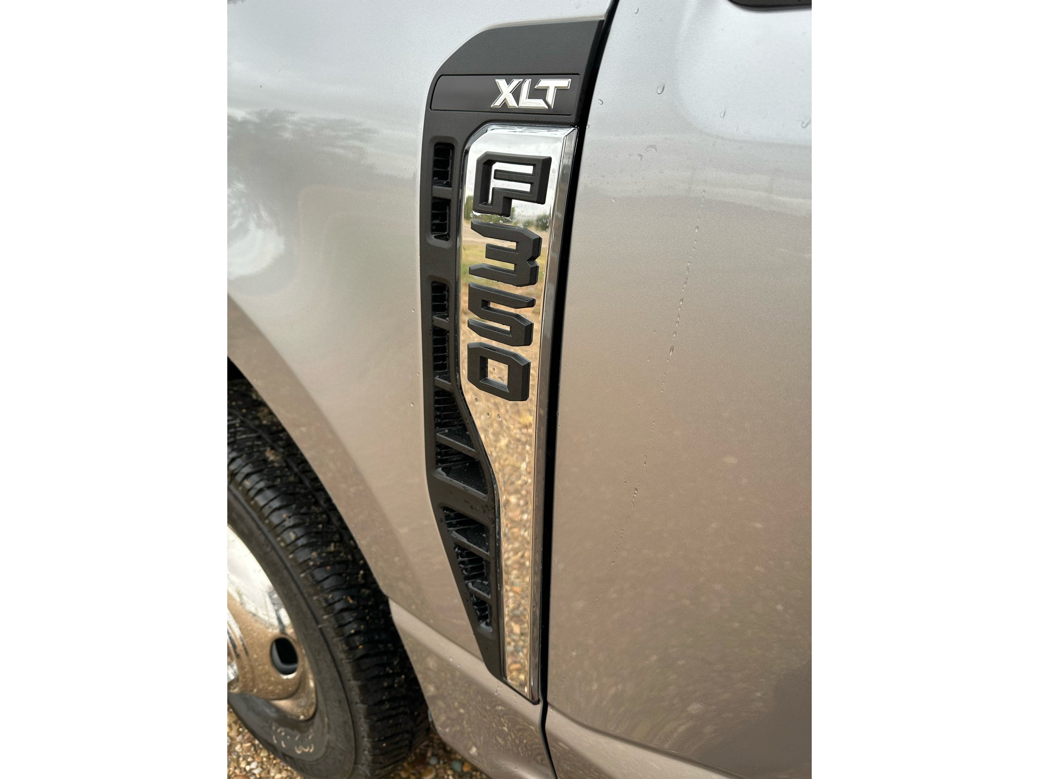 2027 Ford F-350 XLT