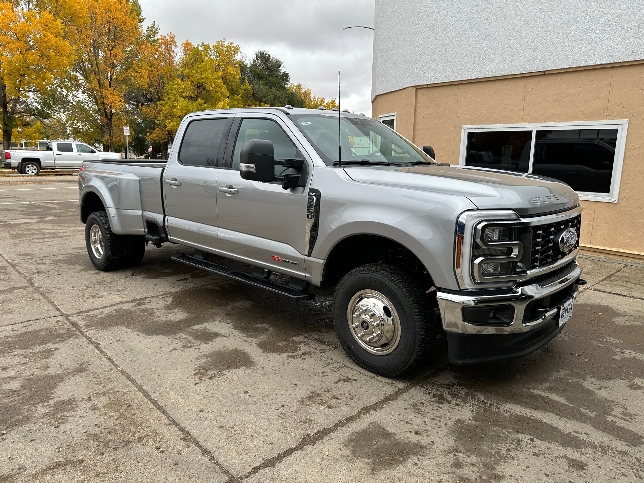 2027 Ford F-350 XLT