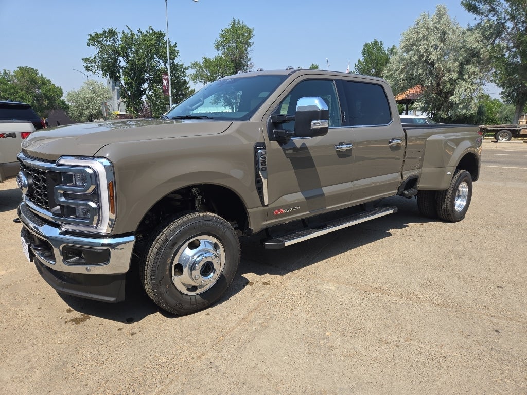 2026 Ford F-350 LARIAT