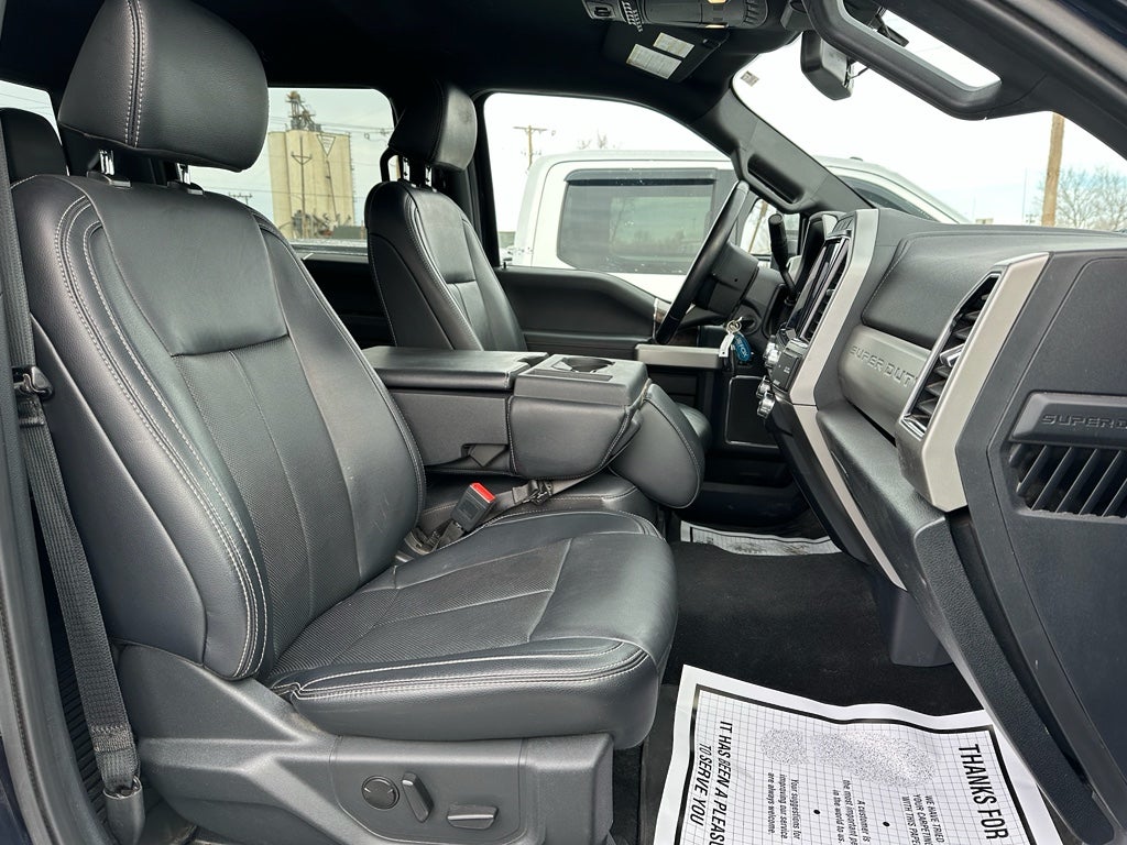 2022 Ford F-350 LARIAT