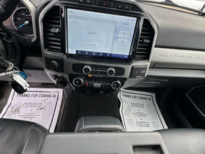 2022 Ford F-350 LARIAT