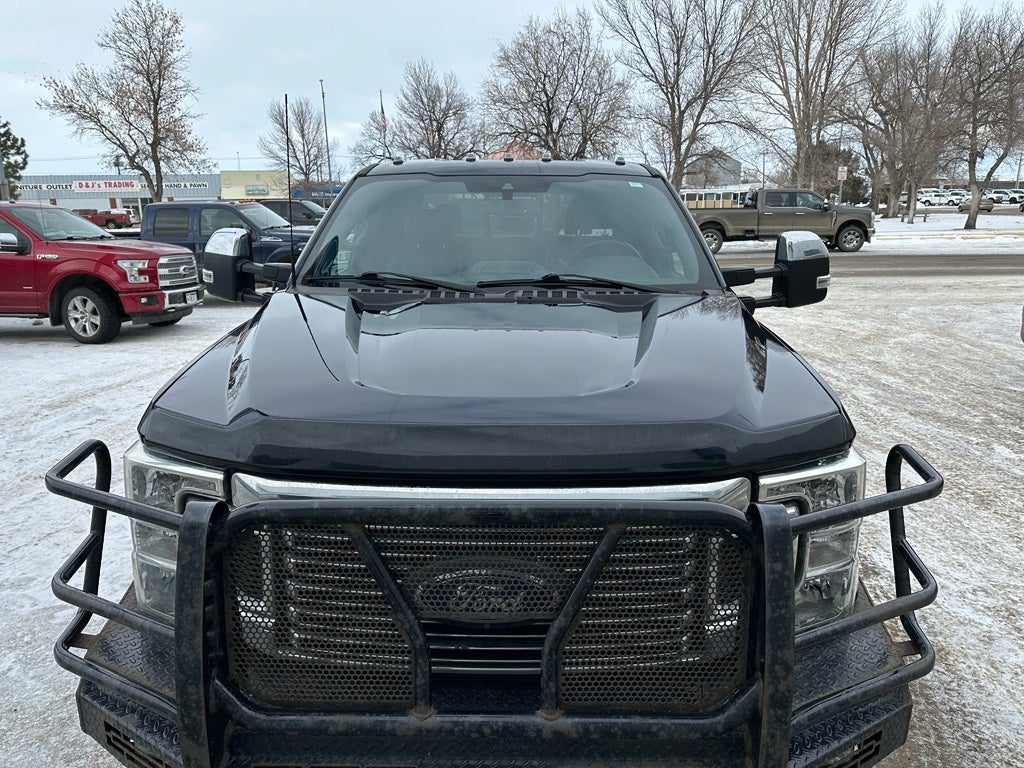 2022 Ford F-350 LARIAT