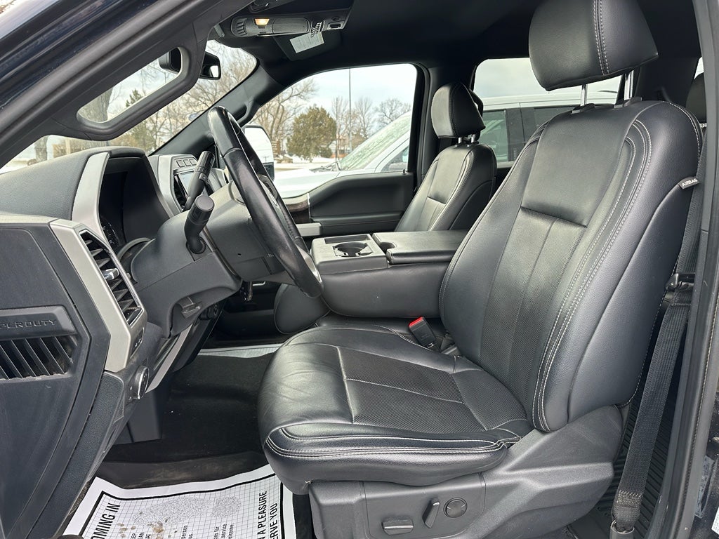 2022 Ford F-350 LARIAT