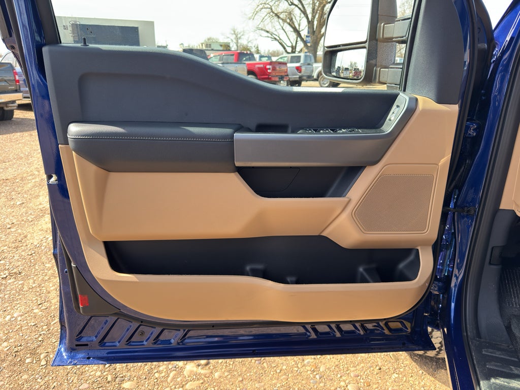 2026 Ford F-350 XLT