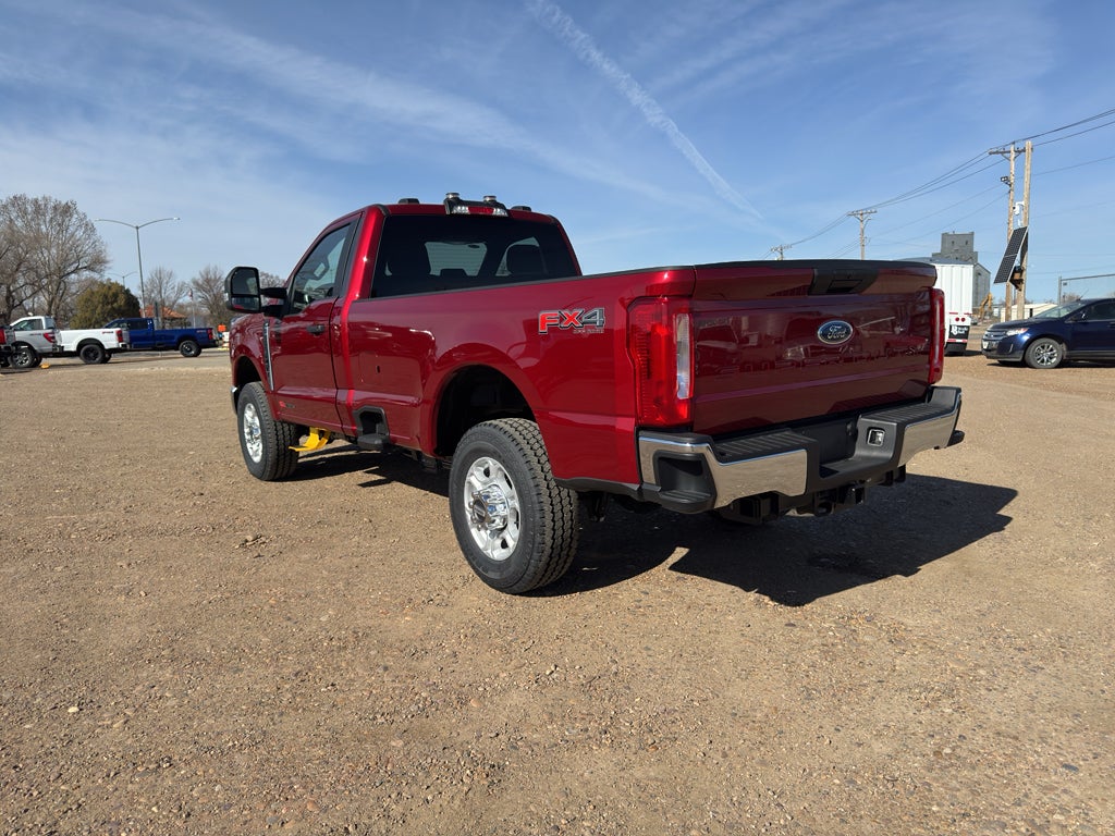 2026 Ford F-350 XLT
