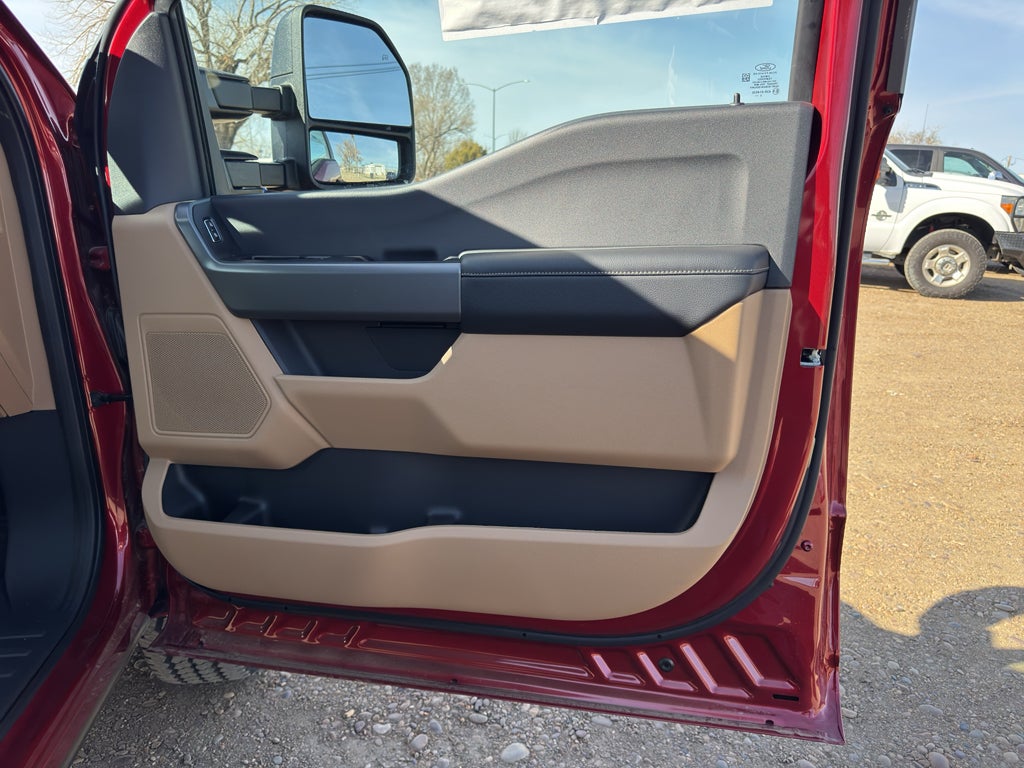 2026 Ford F-350 XLT