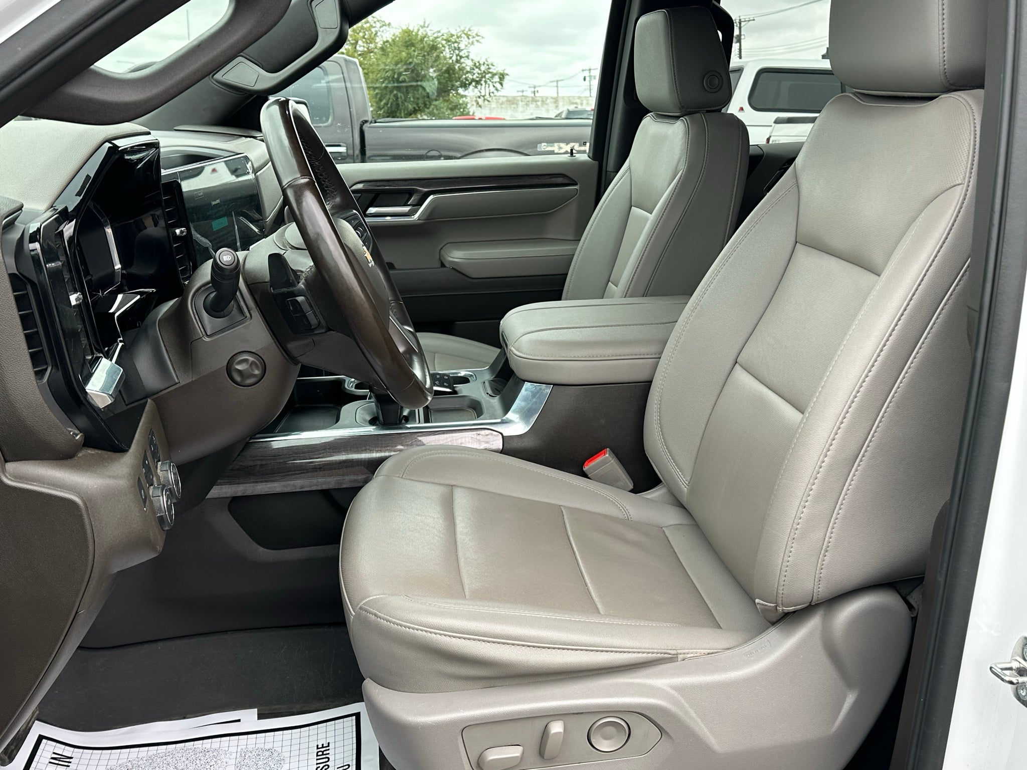 2024 Chevrolet Silverado LTZ