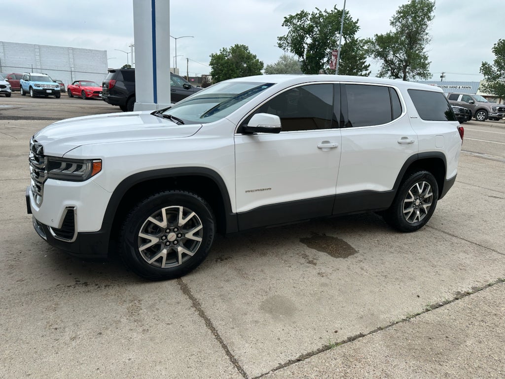 2022 GMC Acadia SLE
