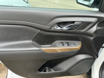 2022 GMC Acadia SLE