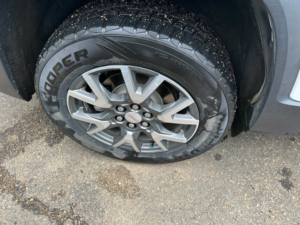 2022 GMC Acadia SLE