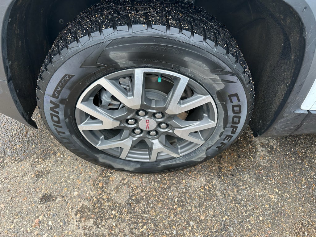 2022 GMC Acadia SLE