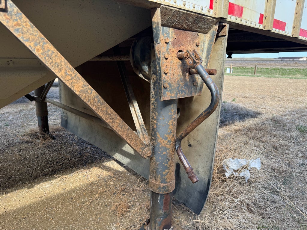 1991 MERRITT GRAIN TRAILER UNK