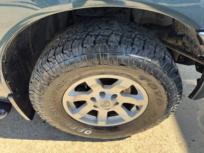 2005 Nissan Titan LE