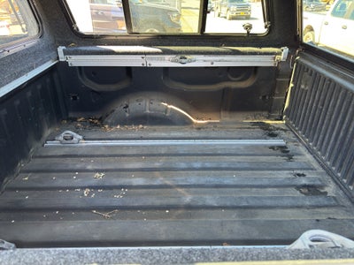 2005 Nissan Titan LE