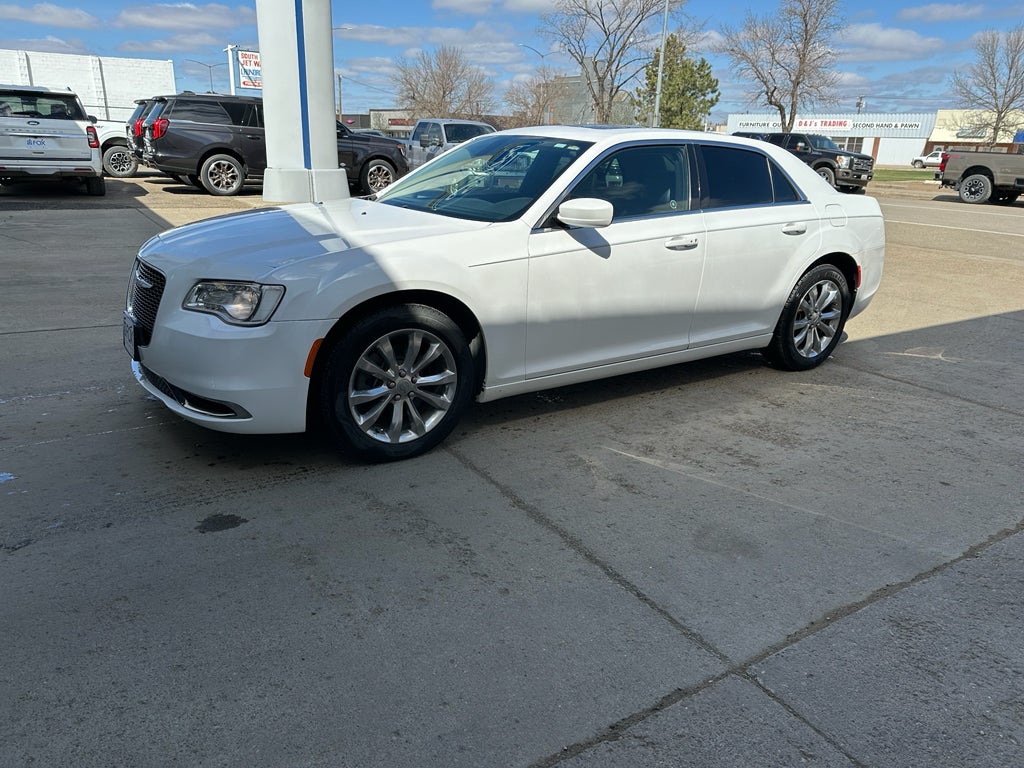 2015 Chrysler 300 Touring