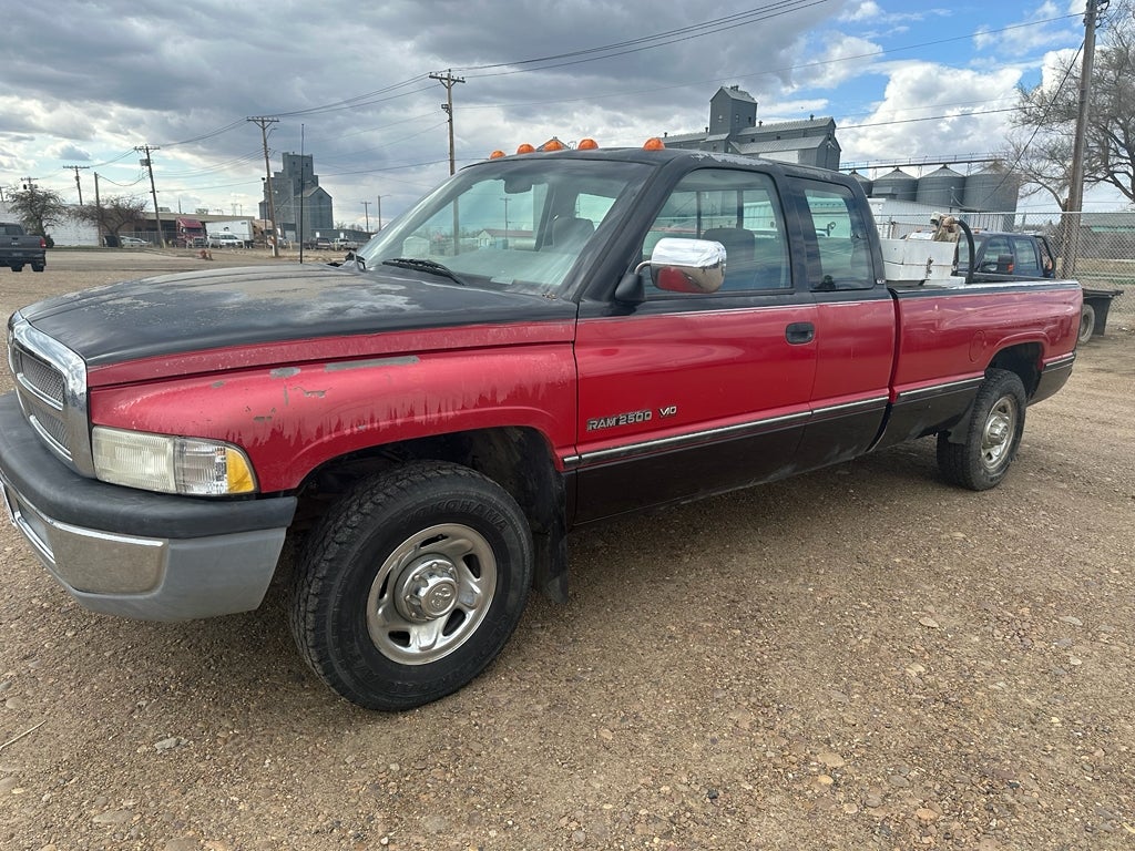 1996 Dodge Ram Pickup ST